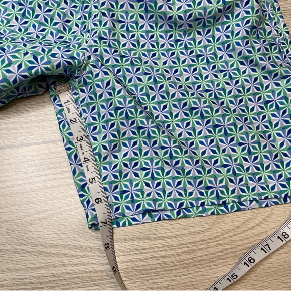 Bugatchi Mid Length 7” Blue Green Geometric Swim Lined Shorts Trunks Mens Size M - Picture 13 of 13